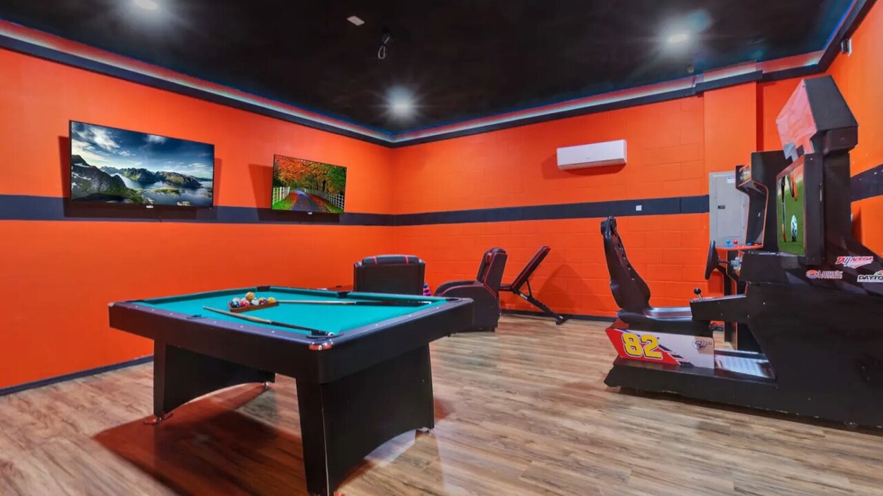 491 Villa 8BD Private Pool/Spa Game&Movie room - Image 29