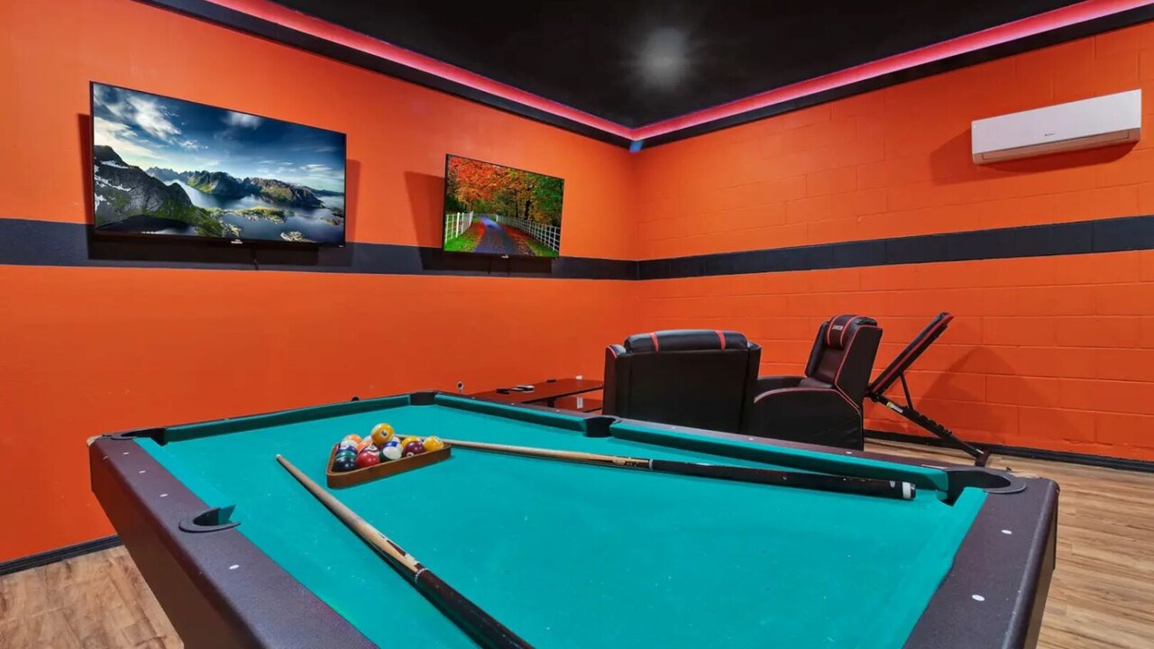 491 Villa 8BD Private Pool/Spa Game&Movie room - Image 30