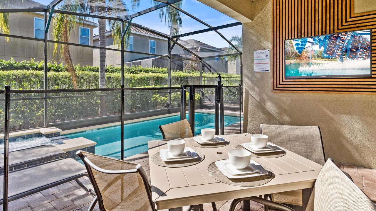 500 Luxurious 8BR Villa with Private Pool/Spa - Image 42