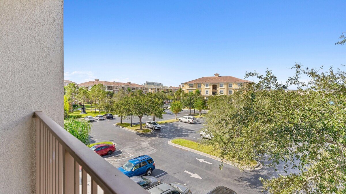 5000 Fresh, Stylish, and Comfortable Condo #301 - Image 24