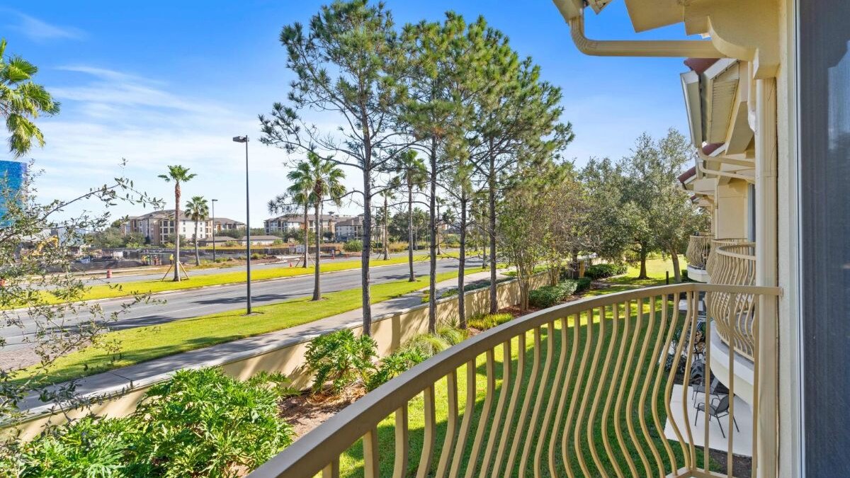 5026 Tideview Circle #13-townhouse - Image 6