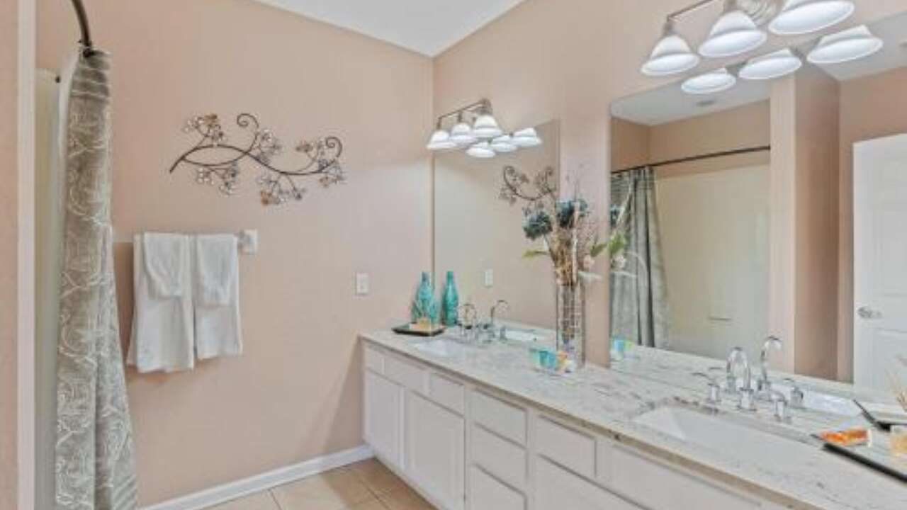 5064-3-Story sanctuary Condo in the heart of Orlando#85 - Image 25