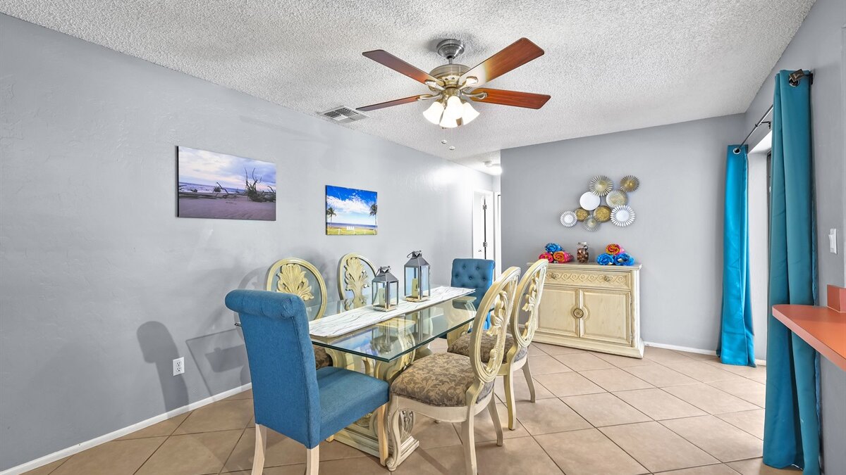 Florida Flair Villa - Image 11
