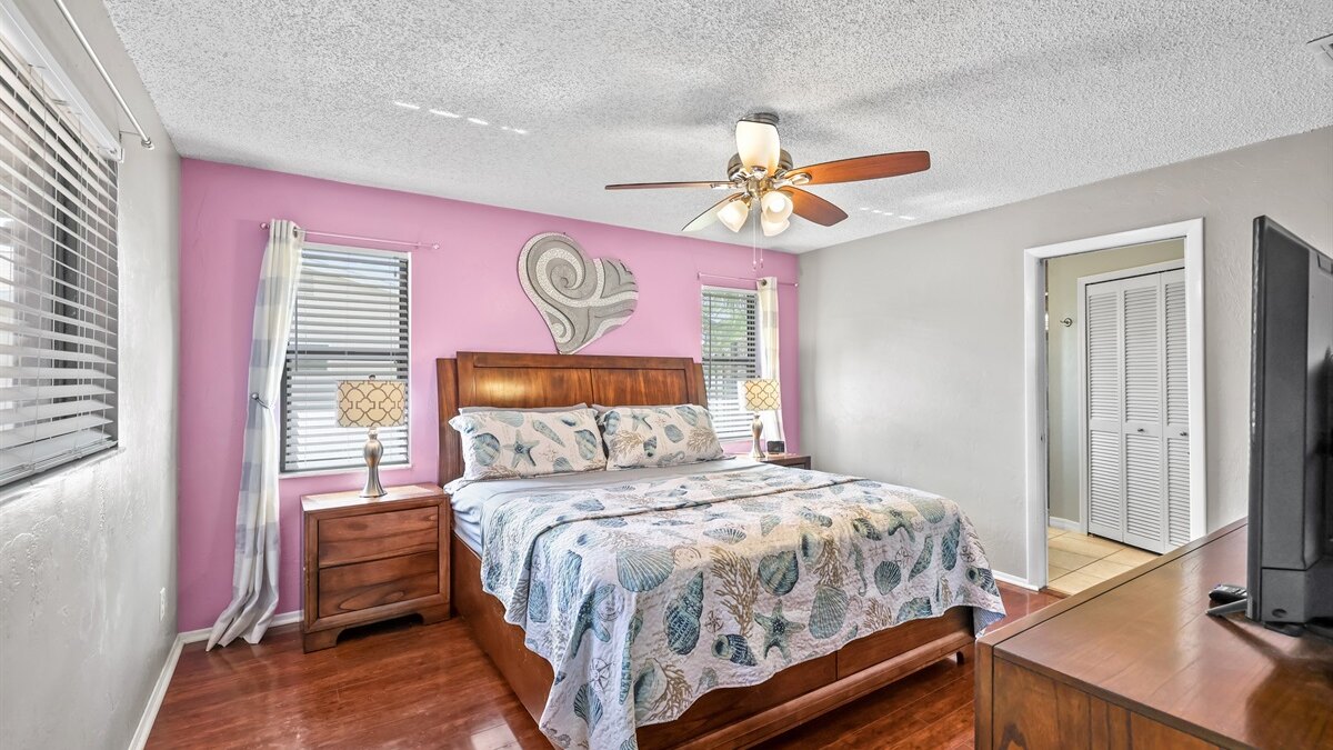 Florida Flair Villa - Image 12