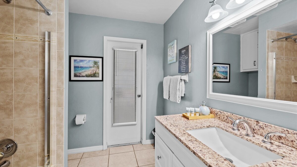 Florida Flair Villa - Image 18