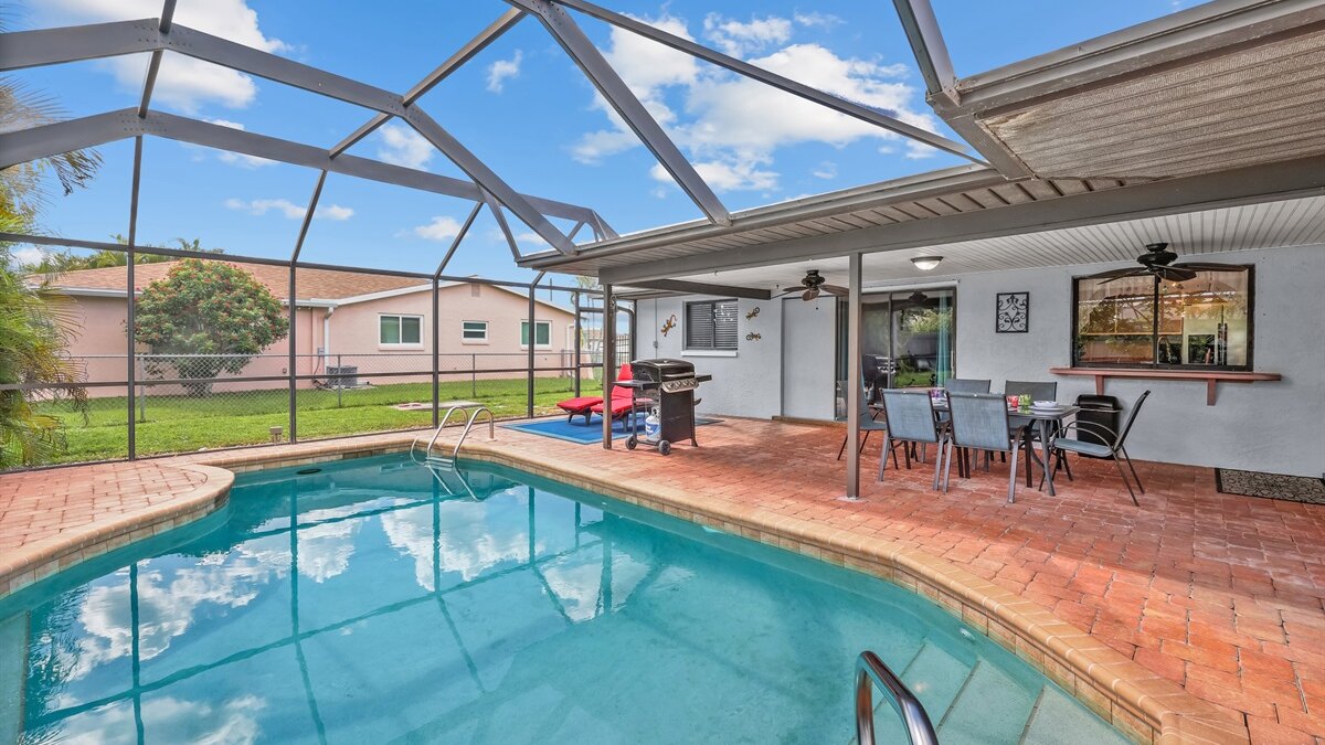 Florida Flair Villa - Image 21