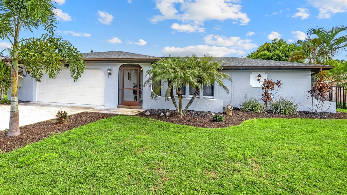 Florida Flair Villa - Image 23