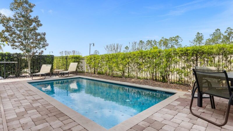541-551-561-Multiple Family Homes - 23 Rooms / Pools&Spas - Image 17