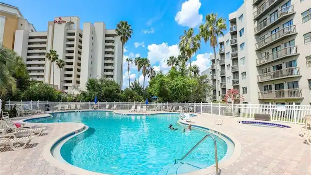 2301 Enclave Skyline condo Near Universal - Image 25