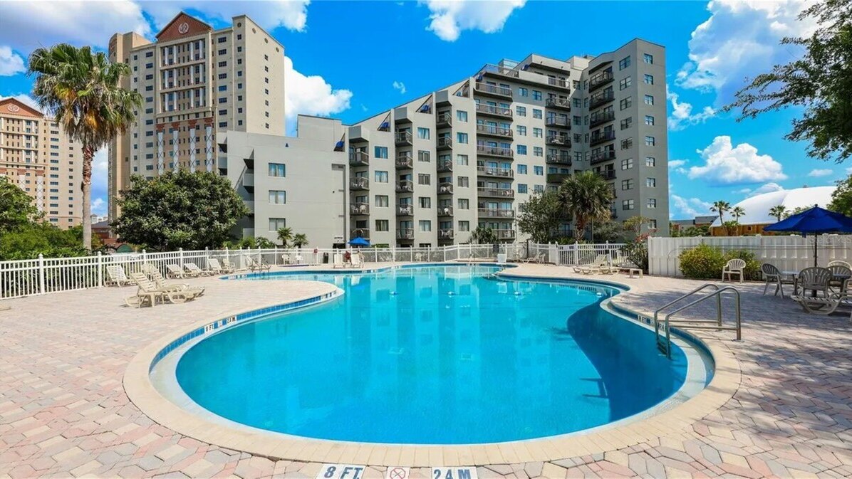 2301 Enclave Skyline condo Near Universal - Image 24