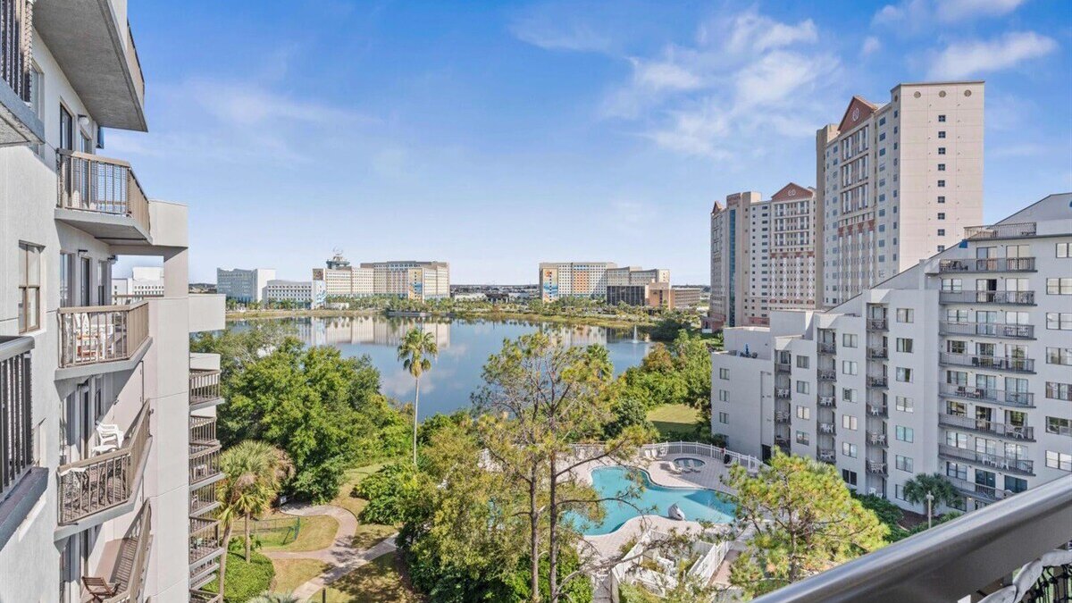 2301 Enclave Skyline condo Near Universal - Image 30