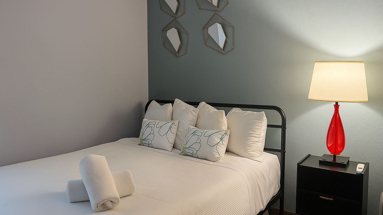 2301 Enclave Skyline condo Near Universal - Image 35