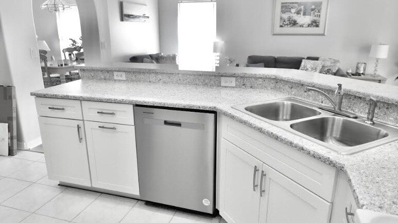 7832 Cozy Gem at Indian Ridge with Pool - Image 12