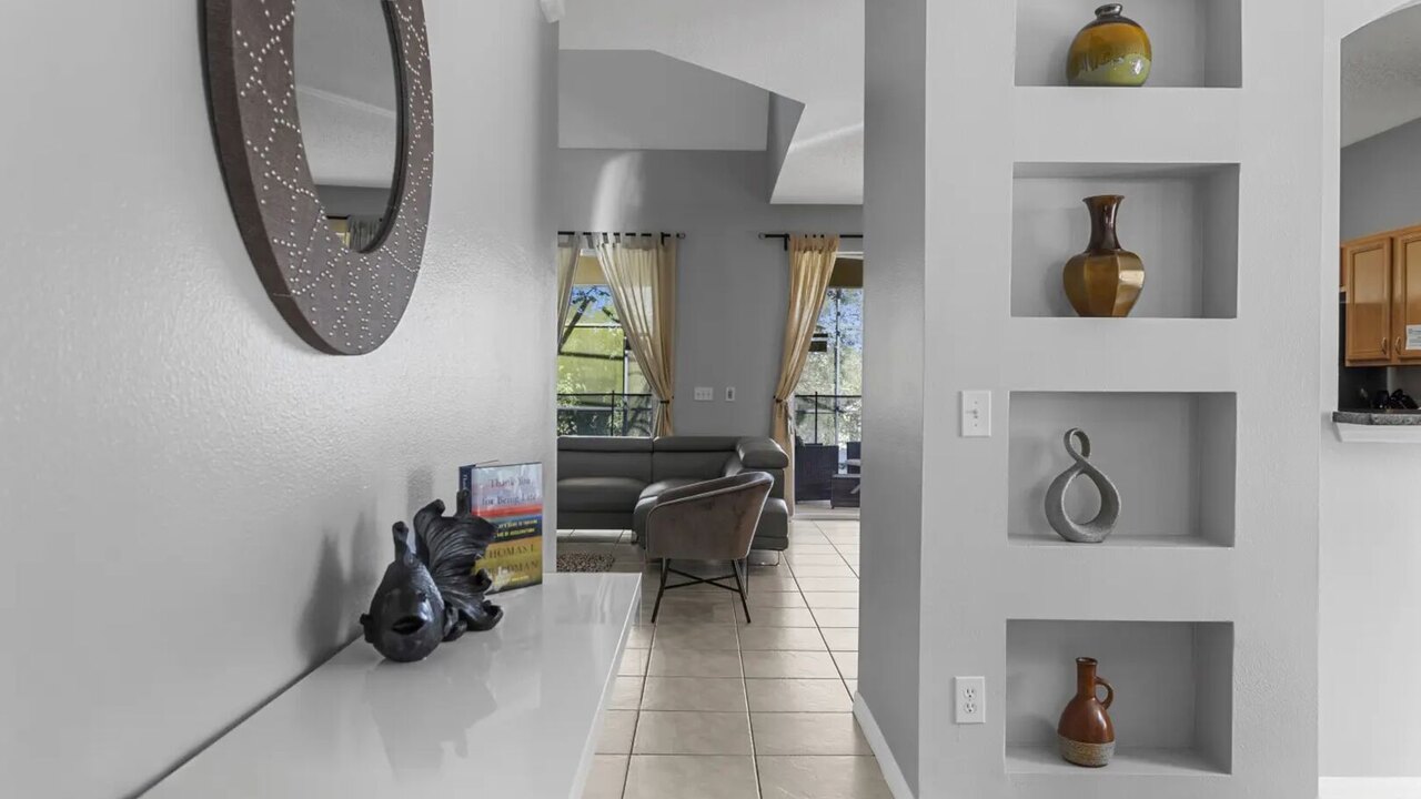 8503 Themed 7BD Villa- Game room/ Pool&spa - Image 9