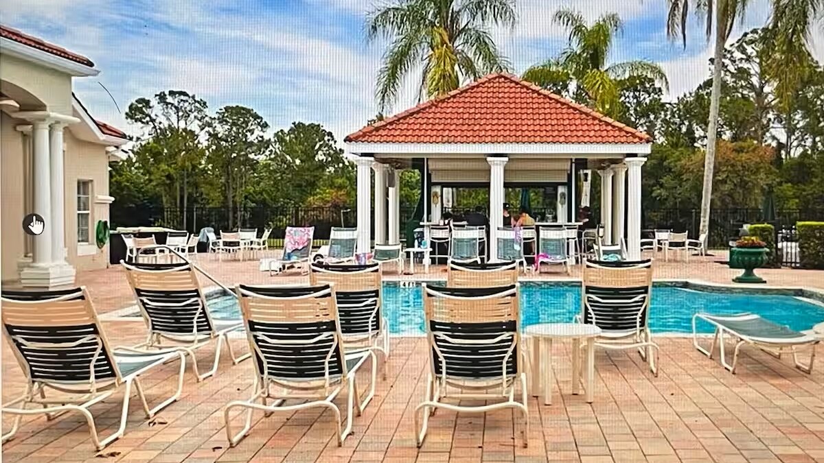 8503 Themed 7BD Villa- Game room/ Pool&spa - Image 42