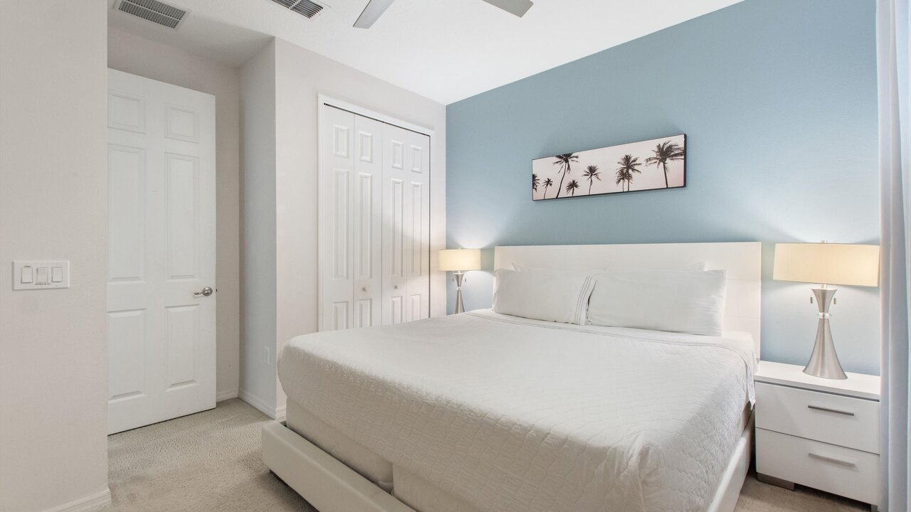 7012 Luxury 11-Bedroom Retreat in Resort - Close to Disney - Image 19