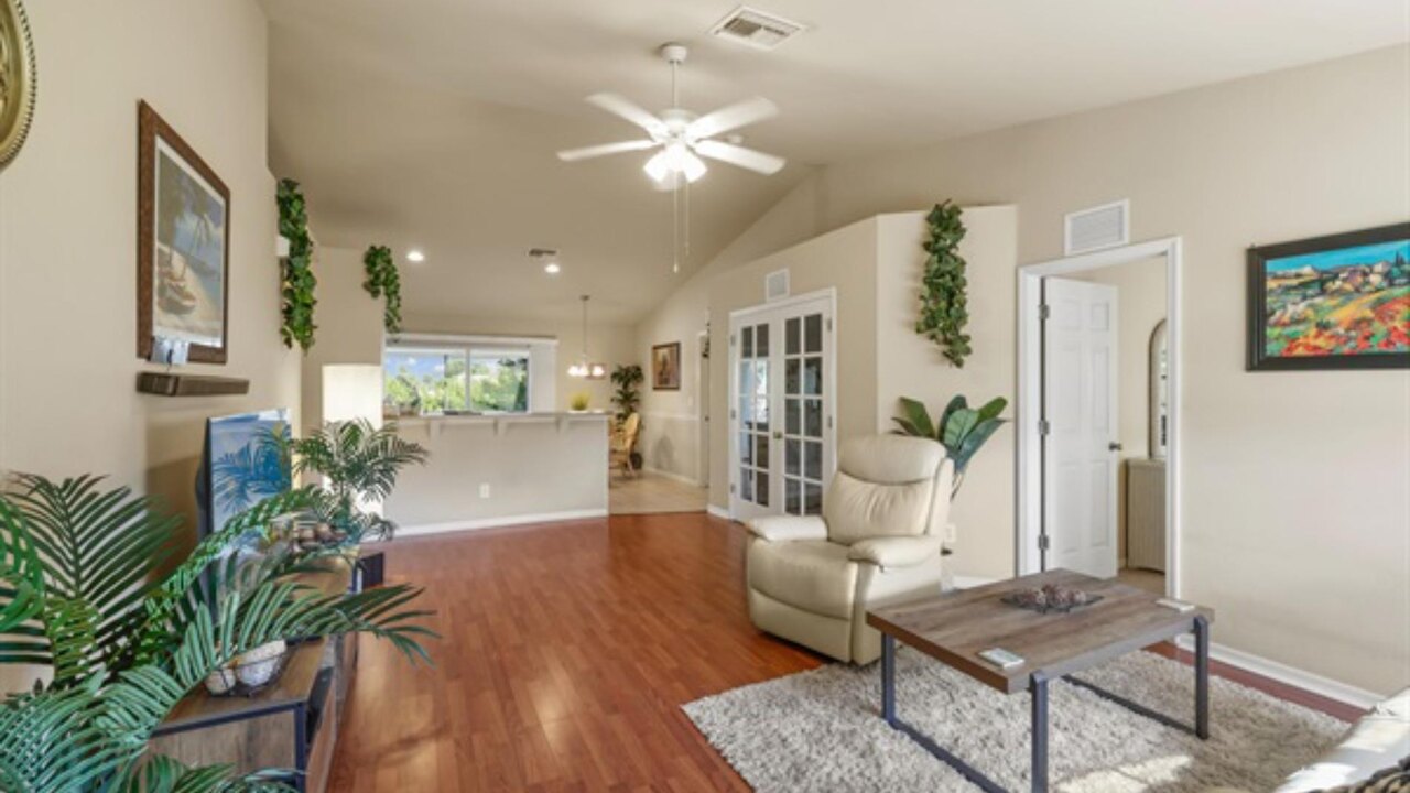 Pine Island Villa - Image 5