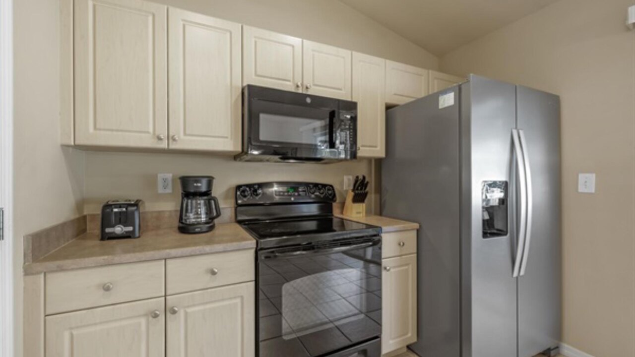 Pine Island Villa - Image 8