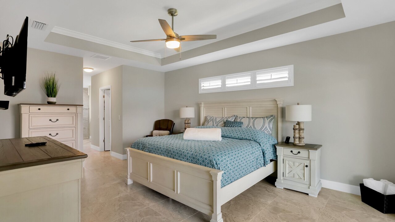 Salty Fins Villa - Image 10