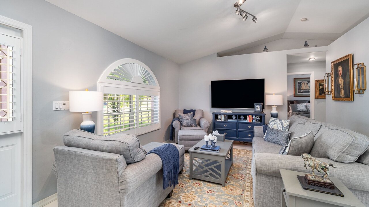 Serenity Haven Villa - Image 4
