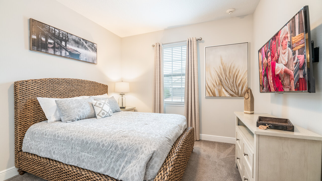 7484 Marker Avenue - Image 10