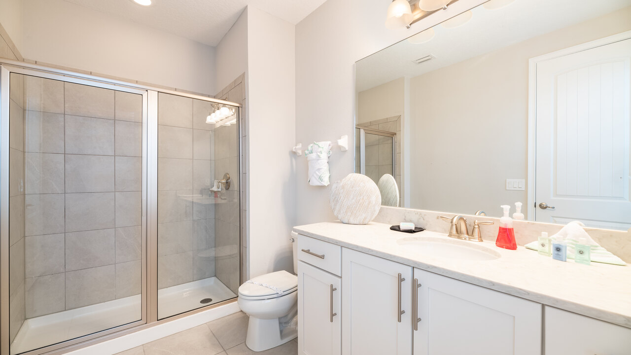 7484 Marker Avenue - Image 21