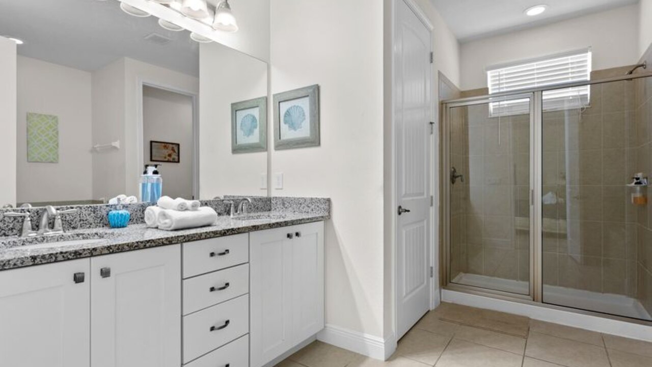 320 Pet Friendly 6BD Villa - Pool&Spa - Image 18
