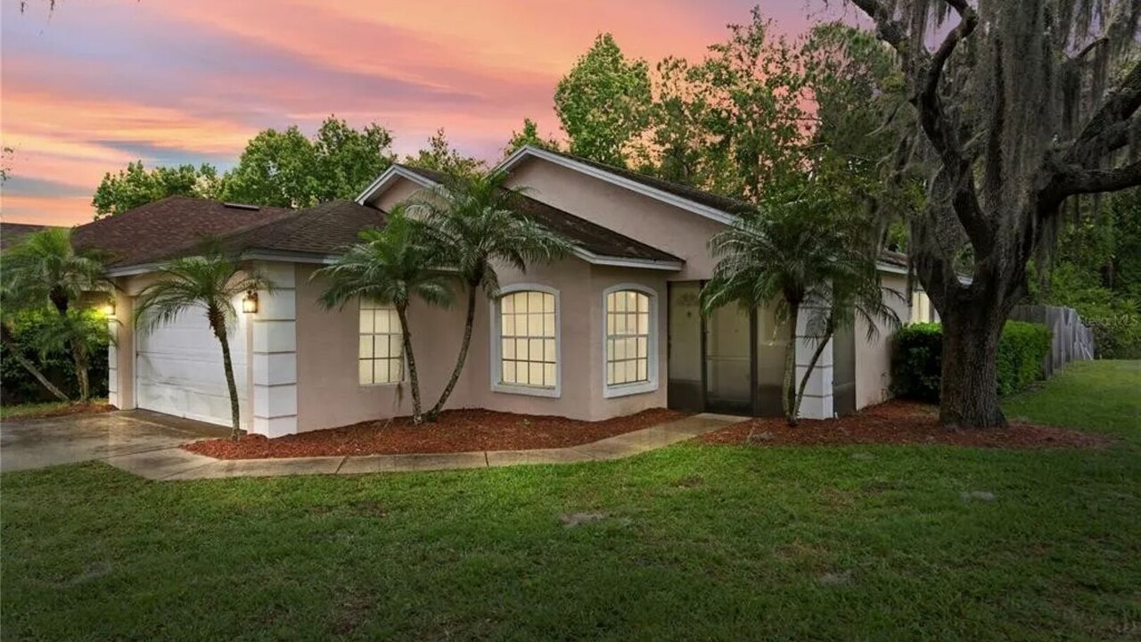 102 Getaway Villa 4bed with pool near Disney - Image 2