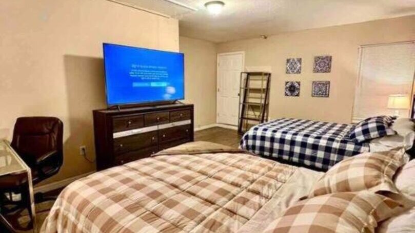 102 Getaway Villa 4bed with pool near Disney - Image 25