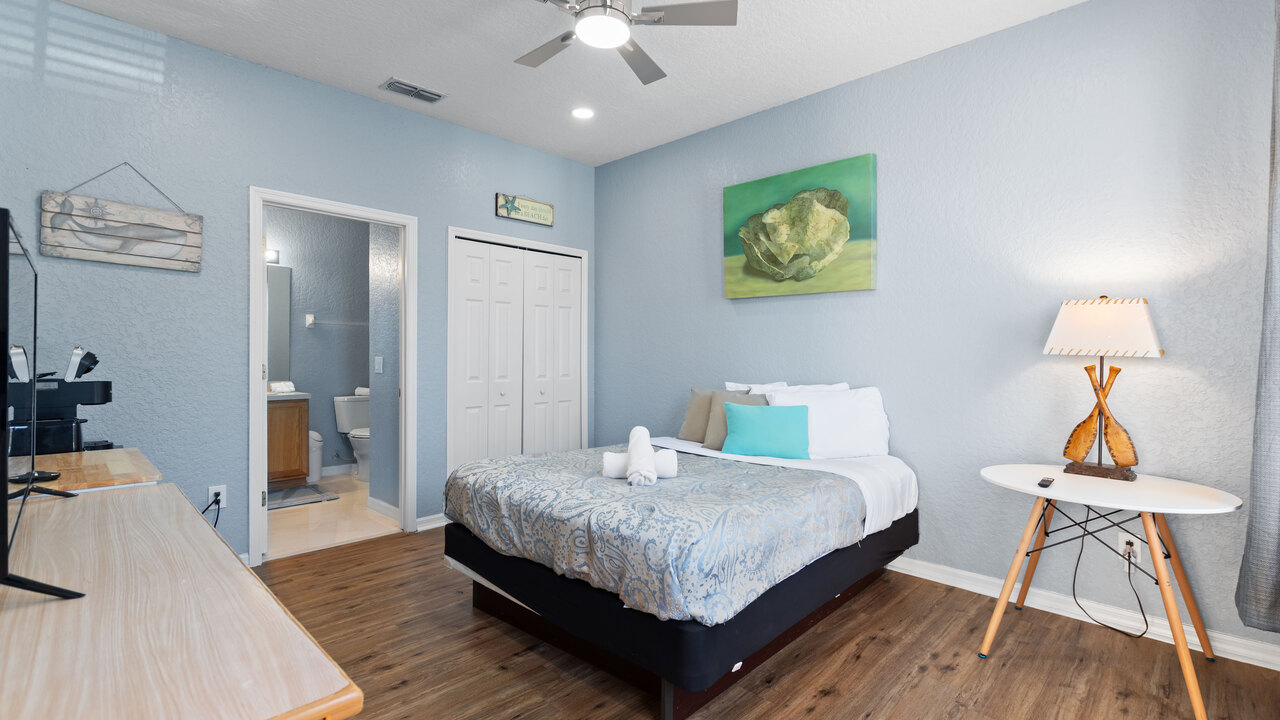 1307 Charming Regal Palms Villa - Image 8