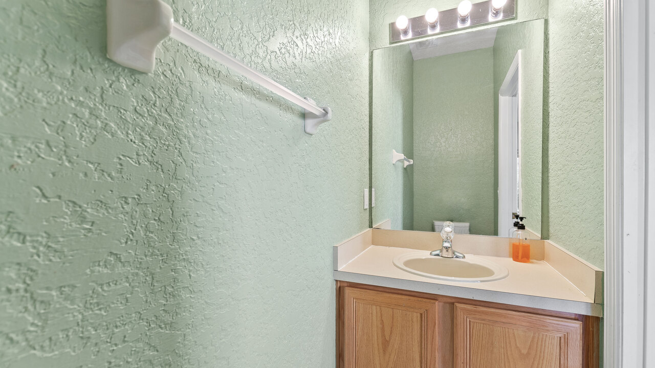 1307 Charming Regal Palms Villa - Image 15