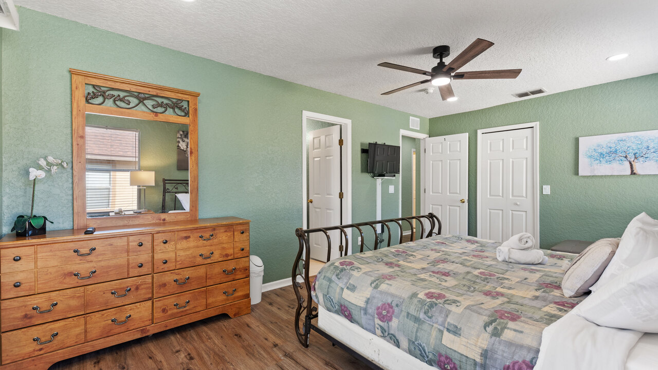 1307 Charming Regal Palms Villa - Image 19