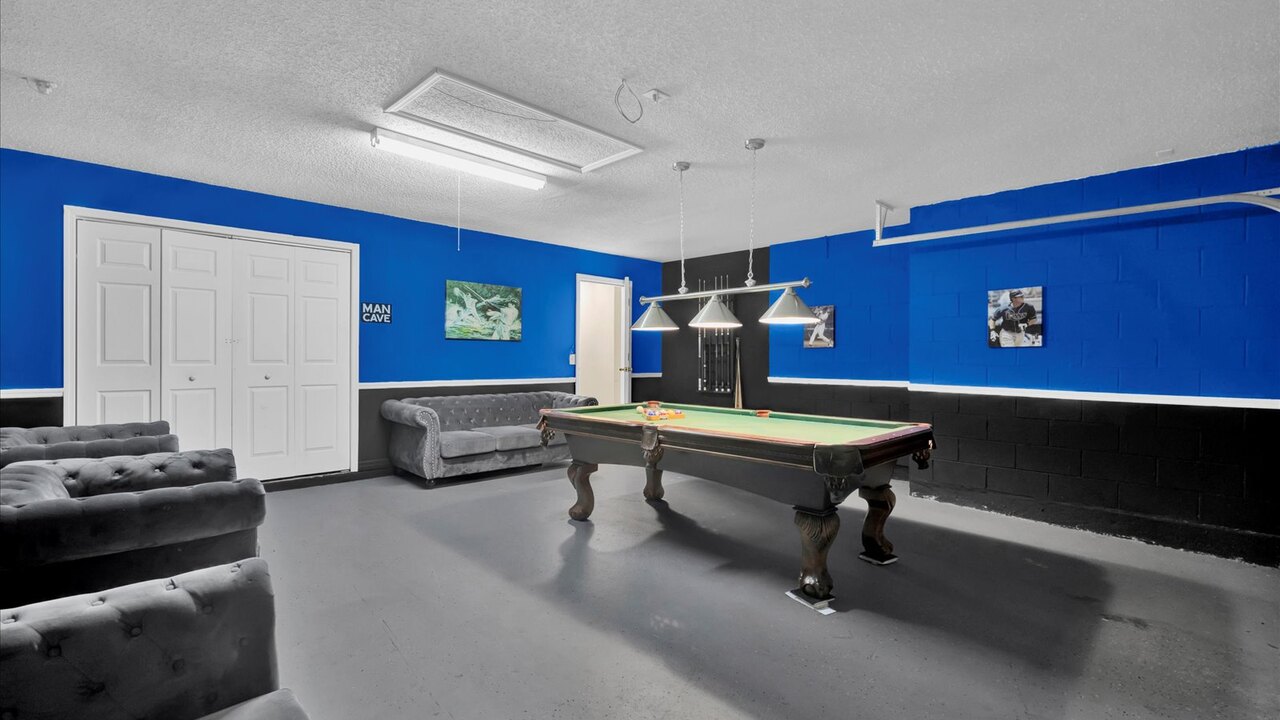213 Luxury 4BR Home w/ Pool & Game Room - Image 23