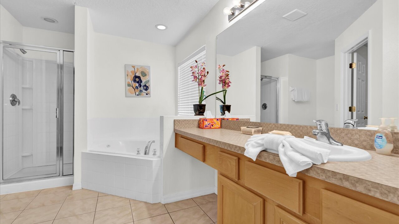 213 Luxury 4BR Home w/ Pool & Game Room - Image 30