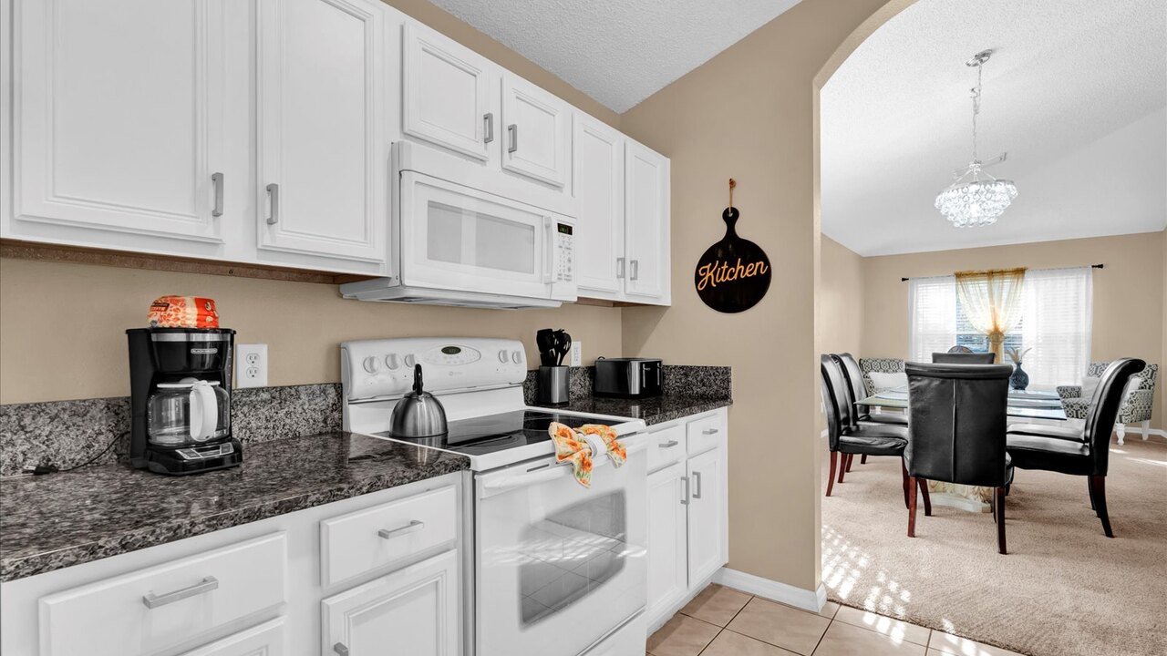 213 Luxury 4BR Home w/ Pool & Game Room - Image 40