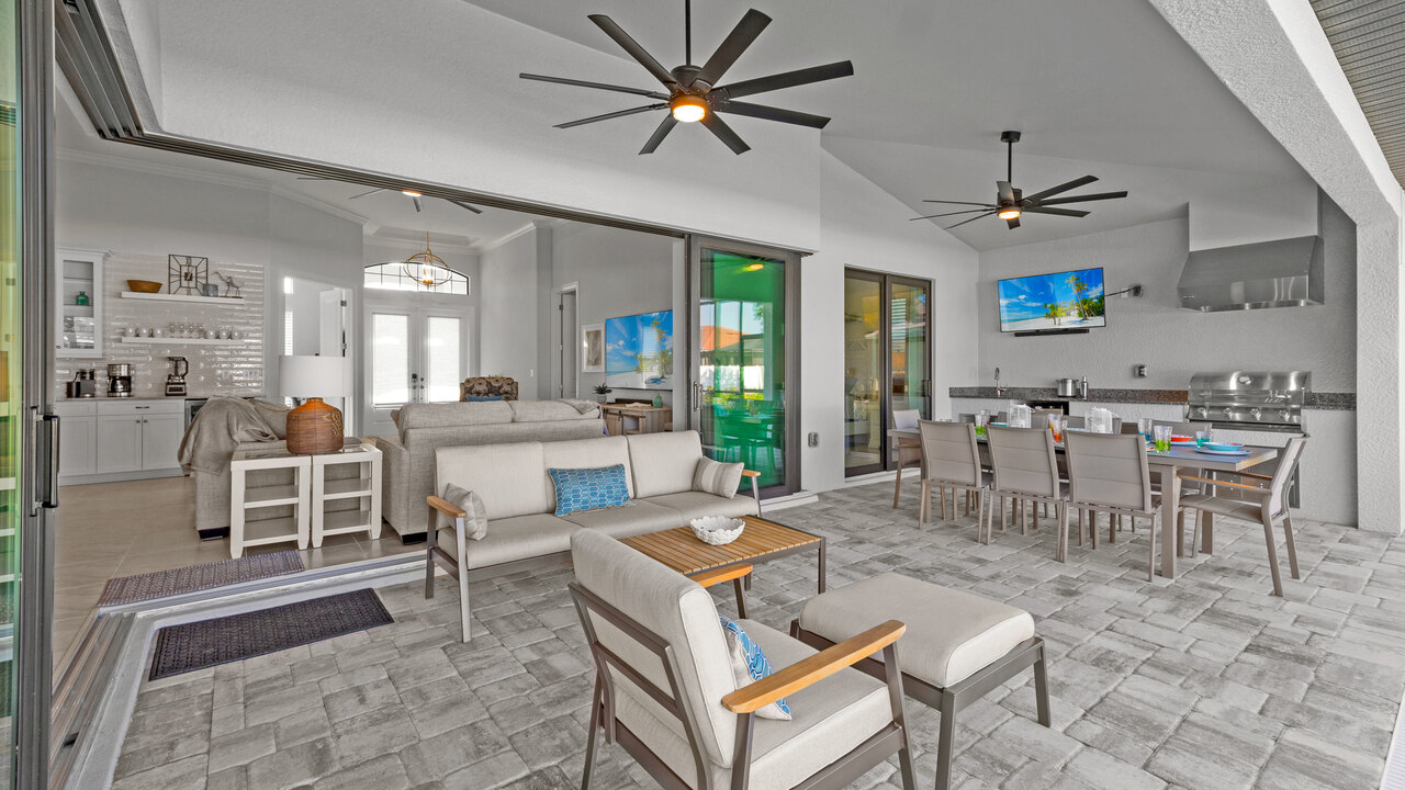Blue Starfish Villa - Image 1