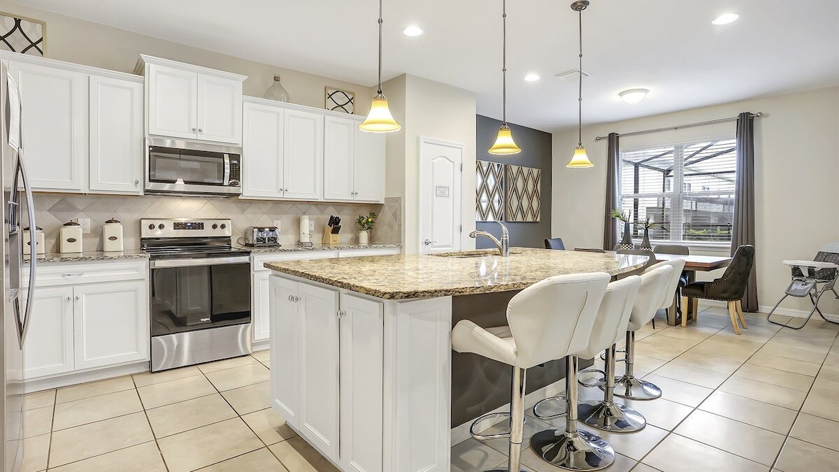 2440 One of a Kind 5bd&4ba VILLA - Image 43