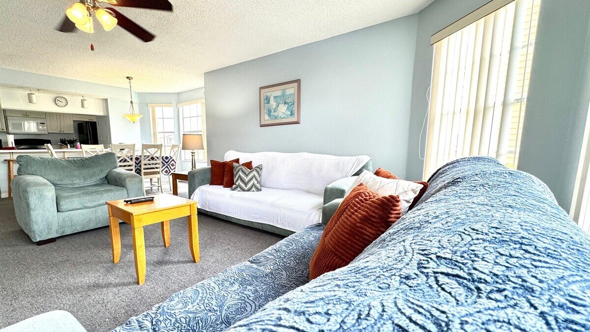 2492 Your home away from Home! - Image 7