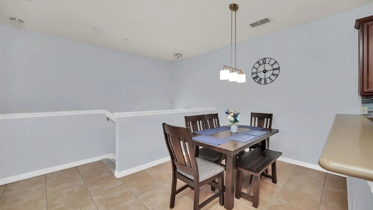 2723 Indulging 2/2 Condo near Disney - Image 9