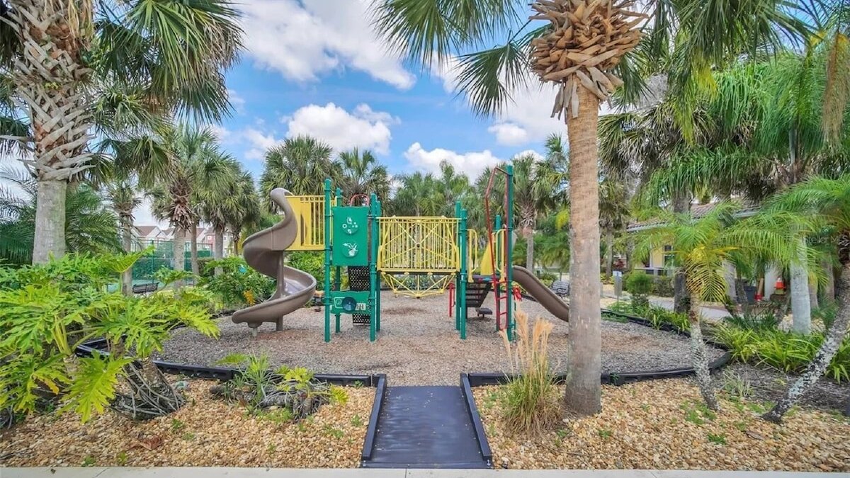2723 Indulging 2/2 Condo near Disney - Image 33