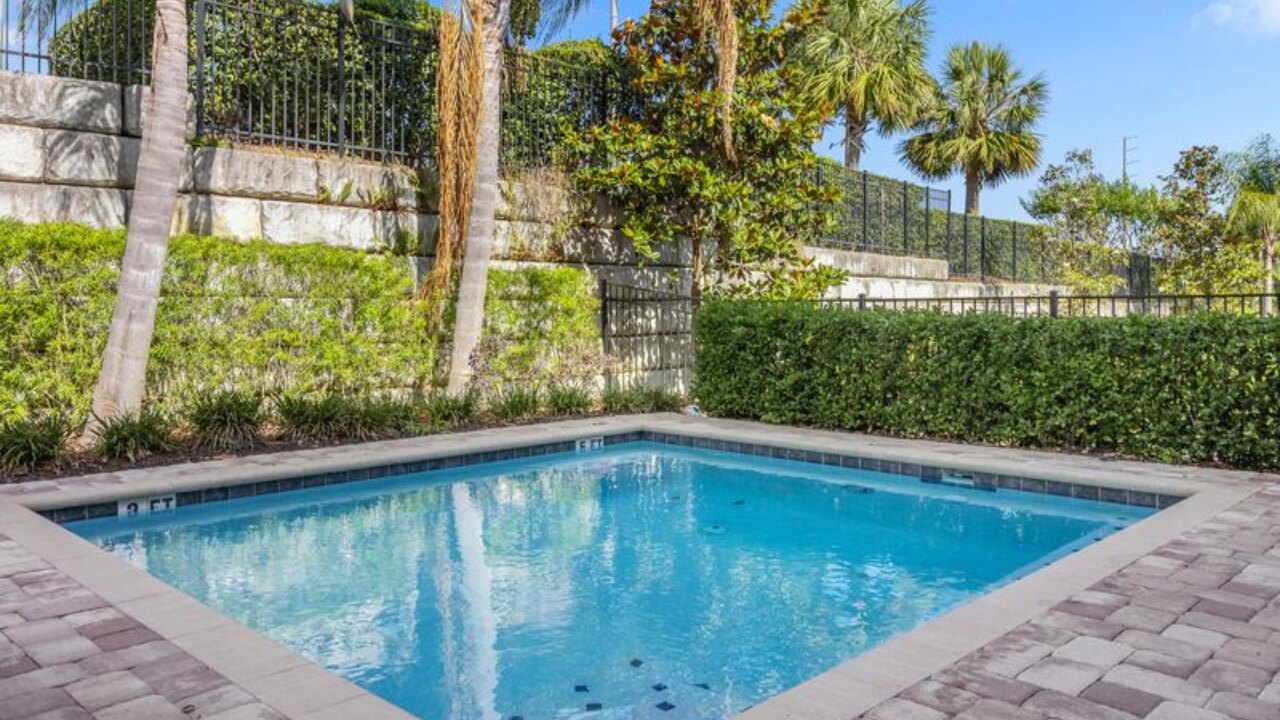 350 Villa - 8BD - Private Pool - Game room - Image 19