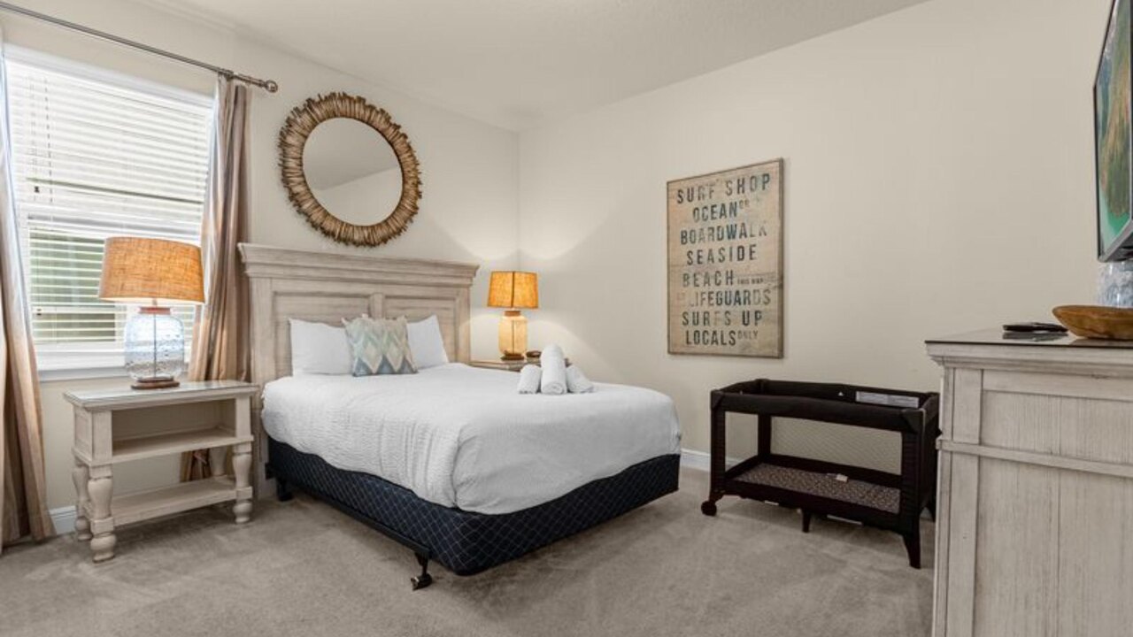 350 Villa - 8BD - Private Pool - Game room - Image 28