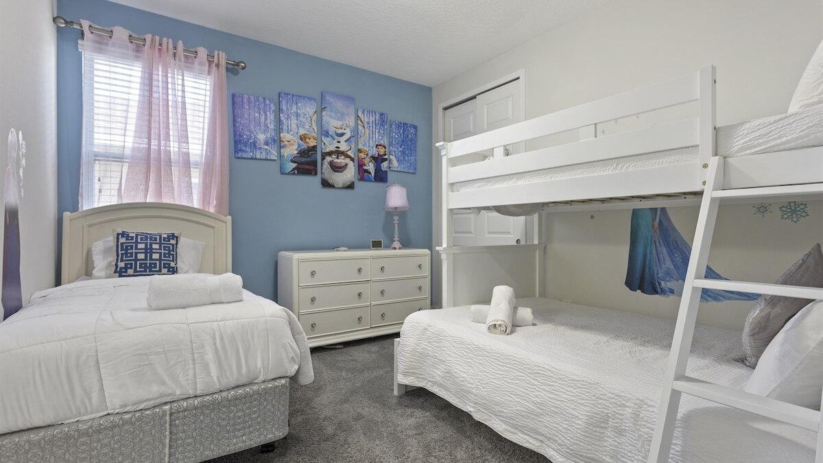 350-360 Huge Villas - near Disney - 15 BDs - Image 38