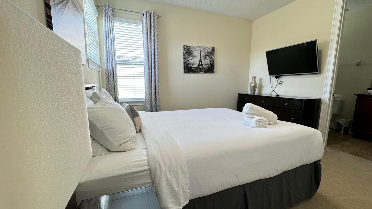 351 Spacious 6-Bedroom Family Retreat with Private Pool Near Disney | Sleeps 14 | Kissimmee - Image 17