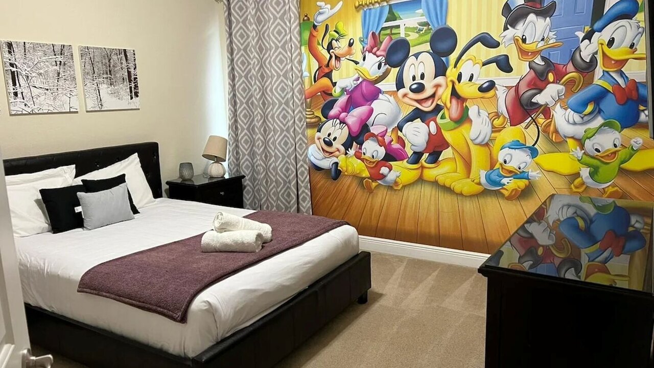351 Spacious 6-Bedroom Family Retreat with Private Pool Near Disney | Sleeps 14 | Kissimmee - Image 22
