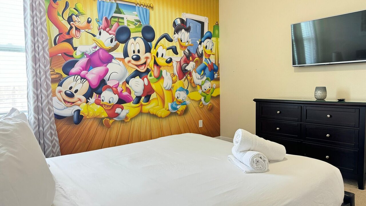 351 Spacious 6-Bedroom Family Retreat with Private Pool Near Disney | Sleeps 14 | Kissimmee - Image 23