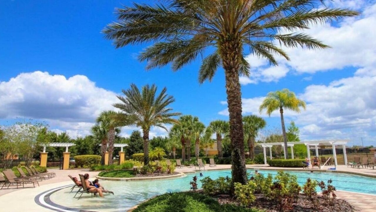 427 Wonderful 6 Bed near Disney - Image 47