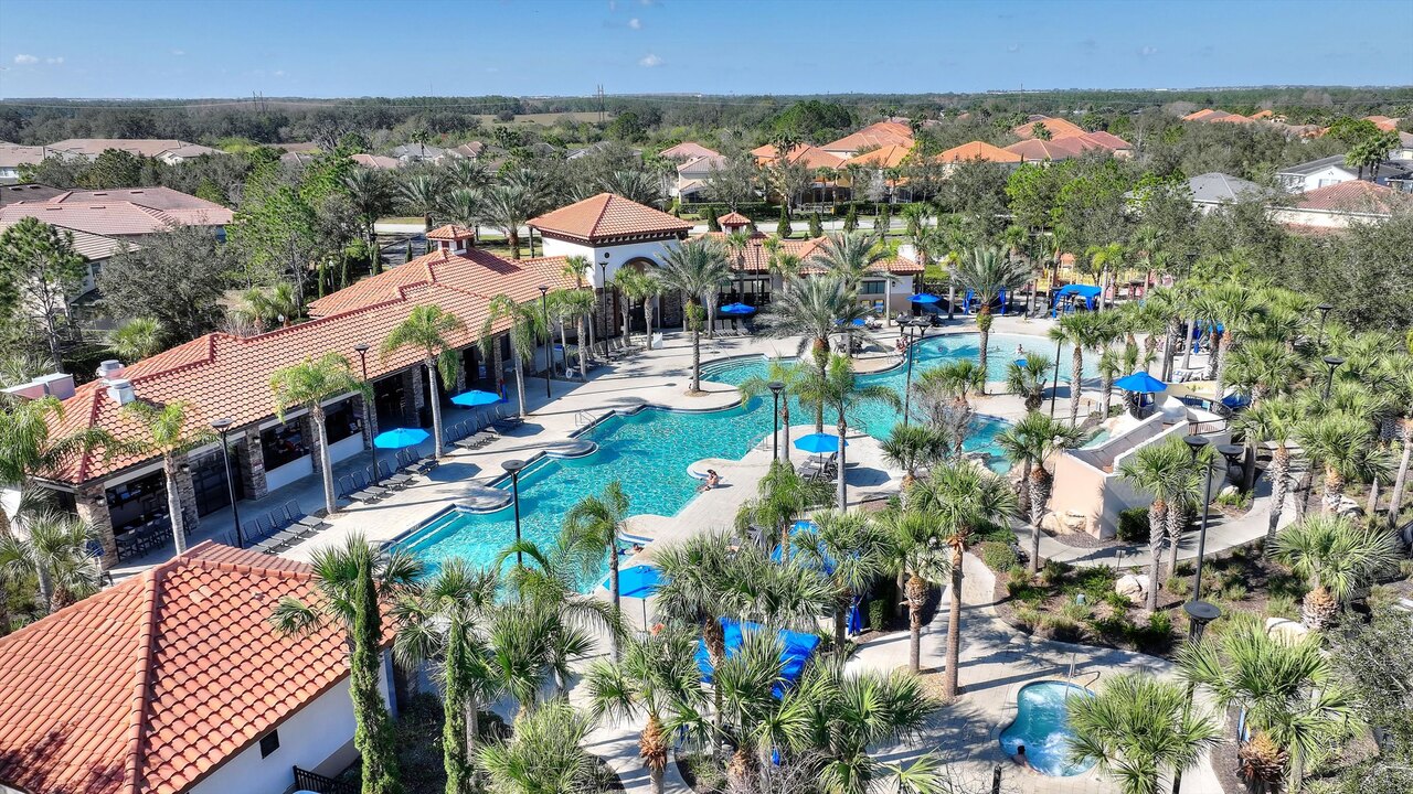 4723 Private 4BR Oasis w/ Pool Near Disney - Image 40