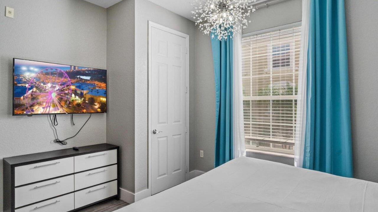 4816 Cayview Avenue #303 - Image 14