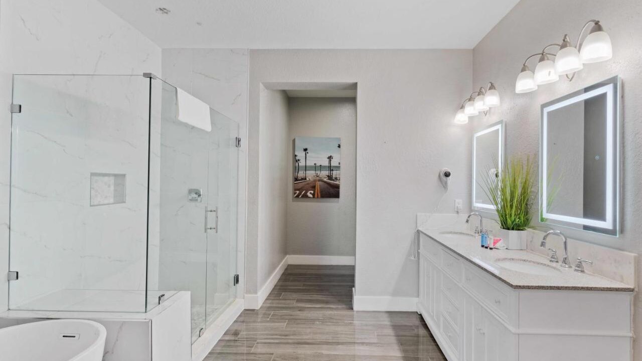 4816 Cayview Avenue #303 - Image 21
